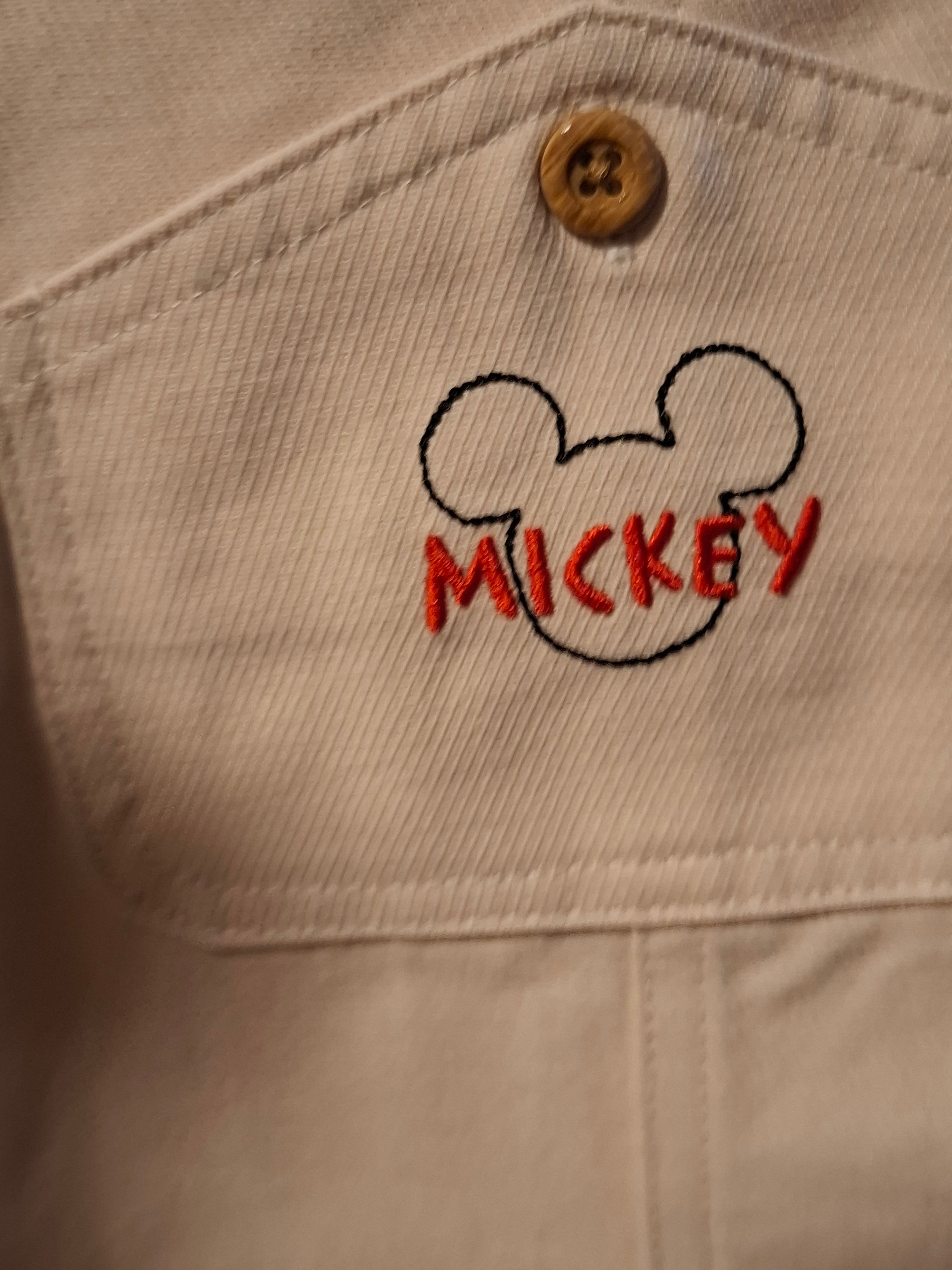 Salopette mickey taille 9-12 mois