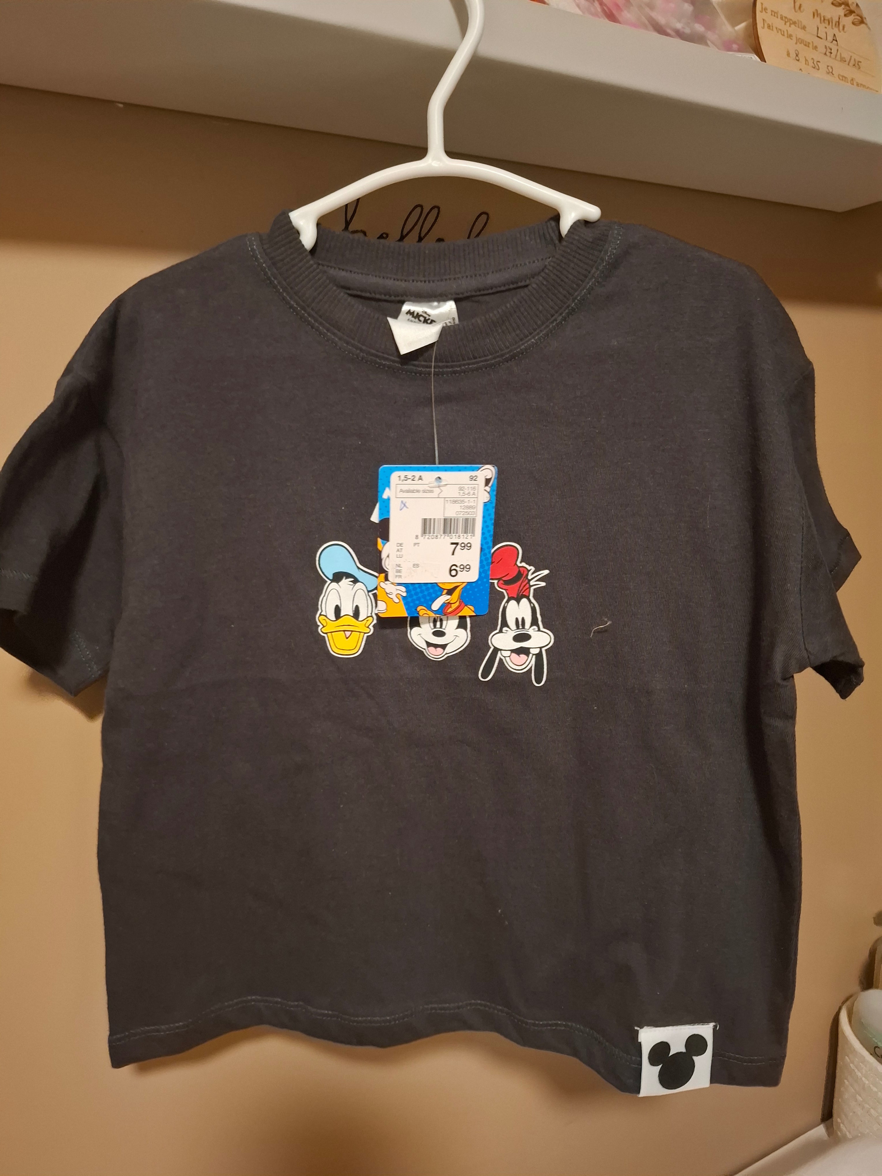 T-shirt disney taille 92