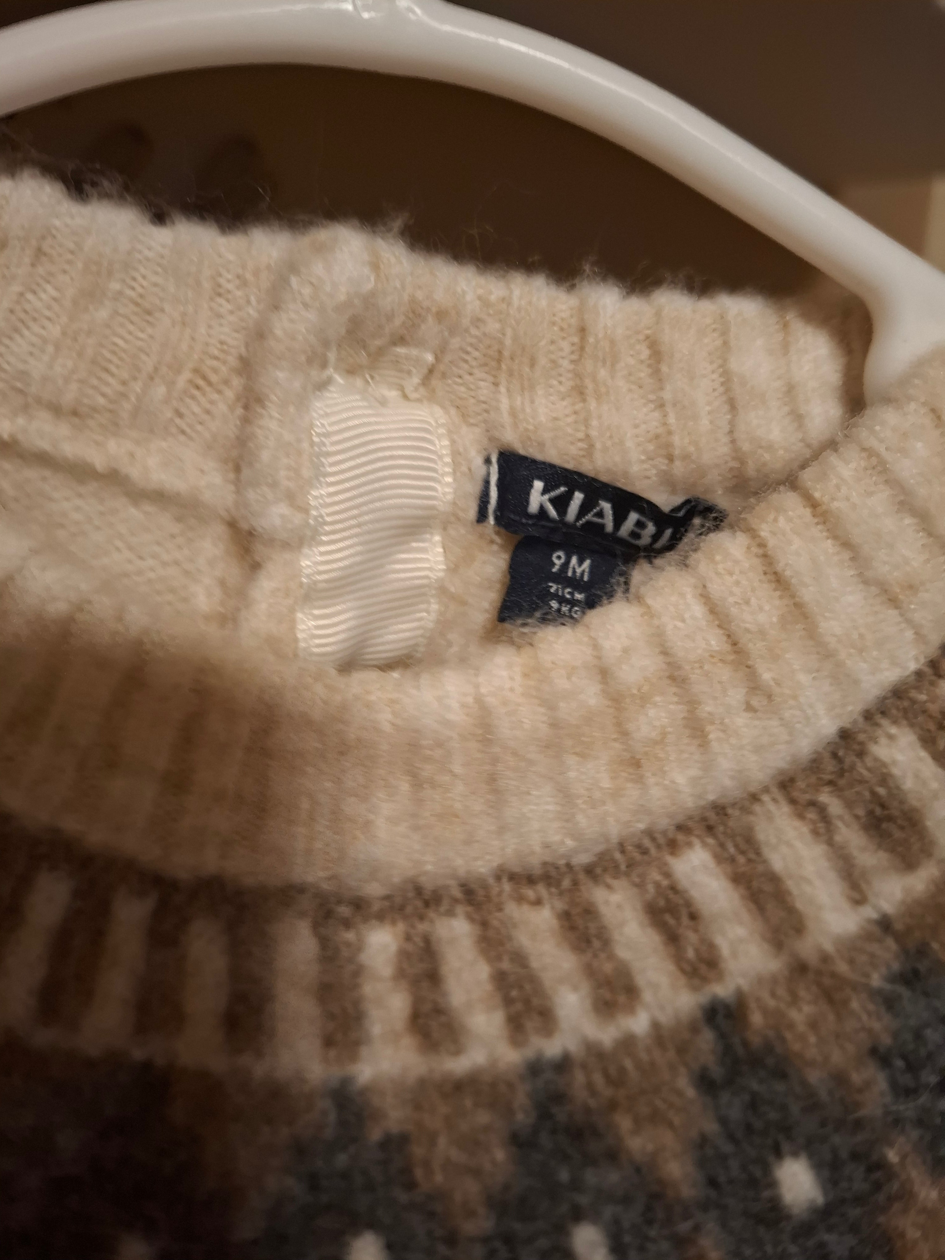 Pull chaud taille 9 mois