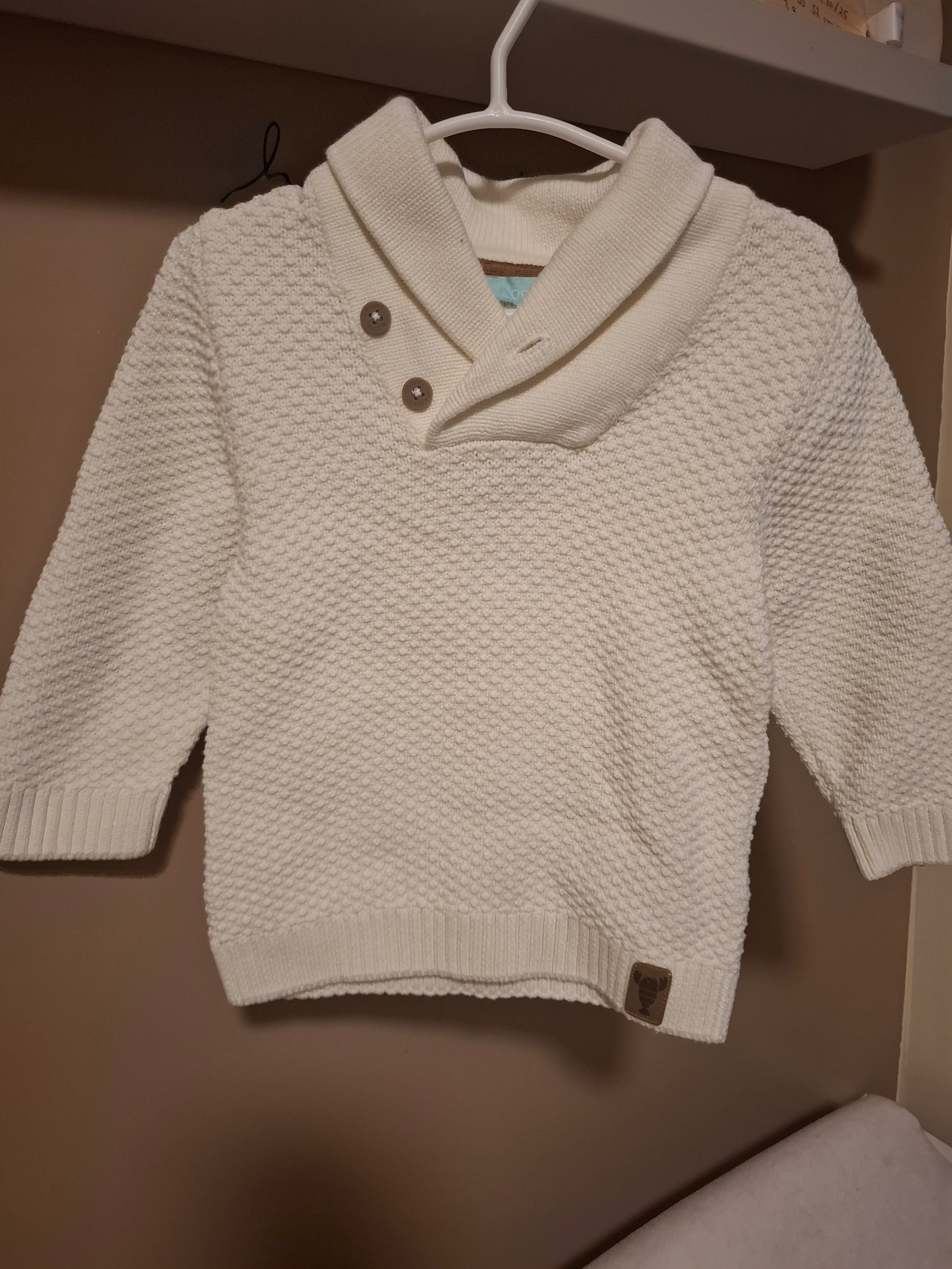 Pull épais taille 12 mois