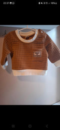Pull taille 1-3 mois