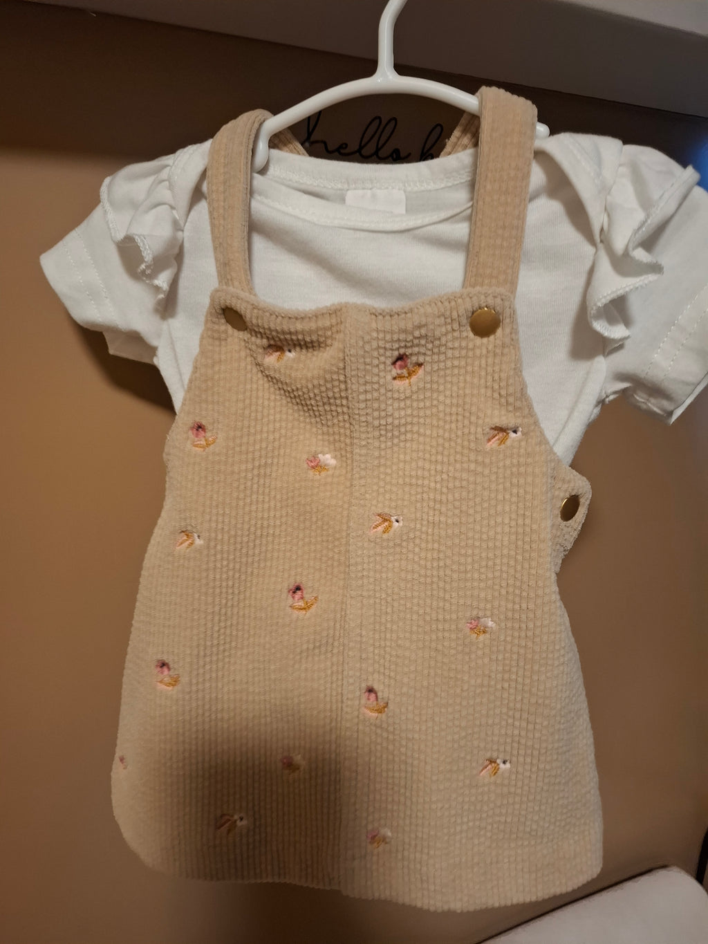 Ensembles 2 pièces robe beige et body taille 3 mois