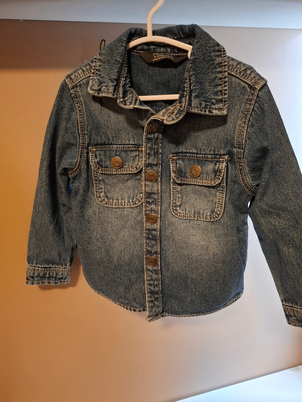 Chemise en jeans taille 98